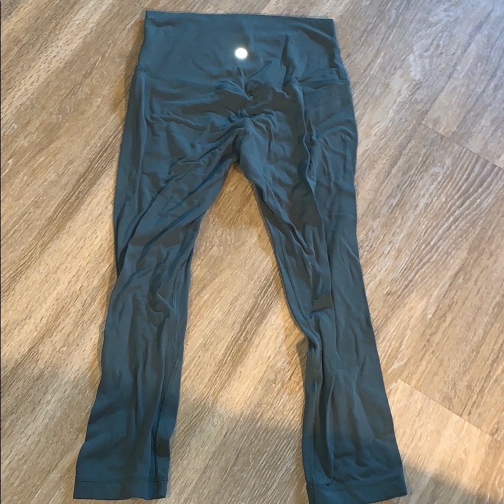 Lulu Align olive crop leggings
